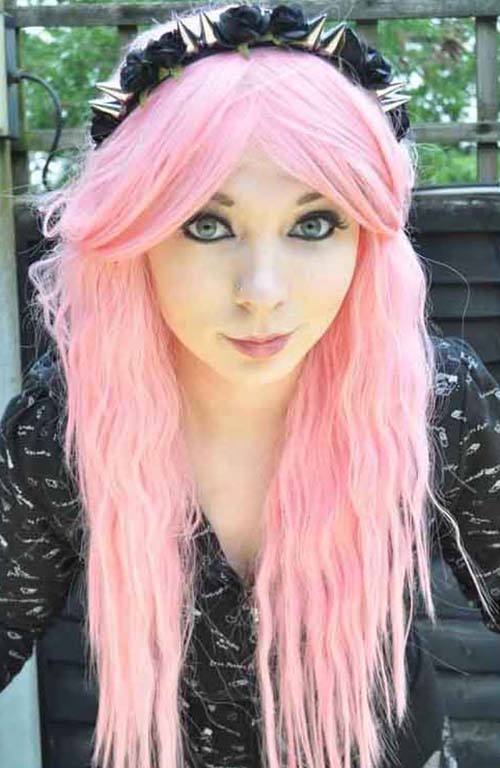 20 Cute Emo Hairstyles for Girls