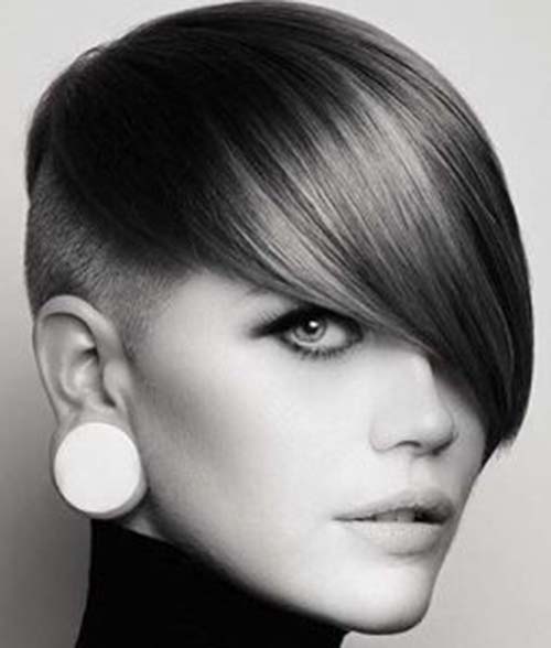 gorgeous looks with pixie cut