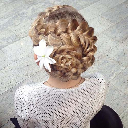 Exquisite Prom Updos for Long Hair