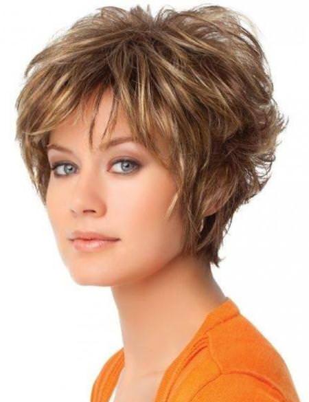 feathered-pixie-short-hairstyles-for-fine-hair