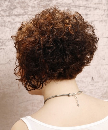 layered-curly-bob-short-curly-hairstyles