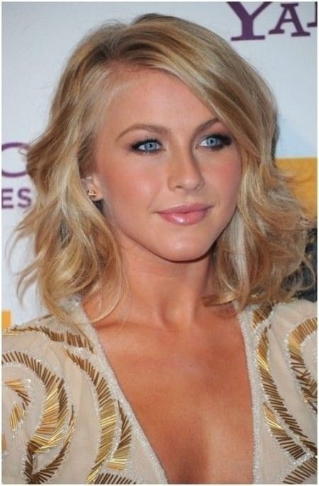 Messy waves curl short wavy hairstyles for girls