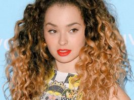two tone natural curly hairstyles