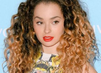 two tone natural curly hairstyles